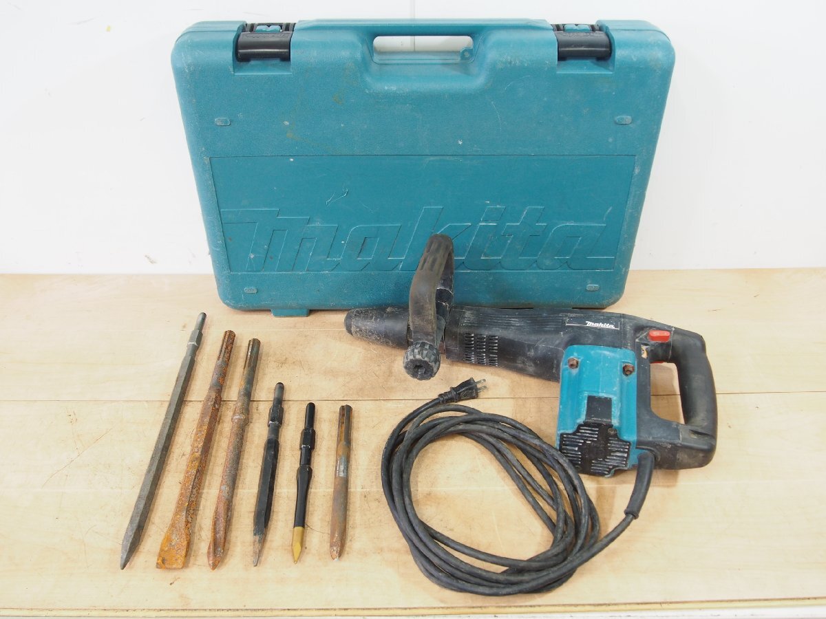 ☆【2T0624-25】 makita マキタ 電動ハンマ HM1100C 100V ケース ビット付 ハツリ機 はつり 打撃数1300-2650/min 動作保証