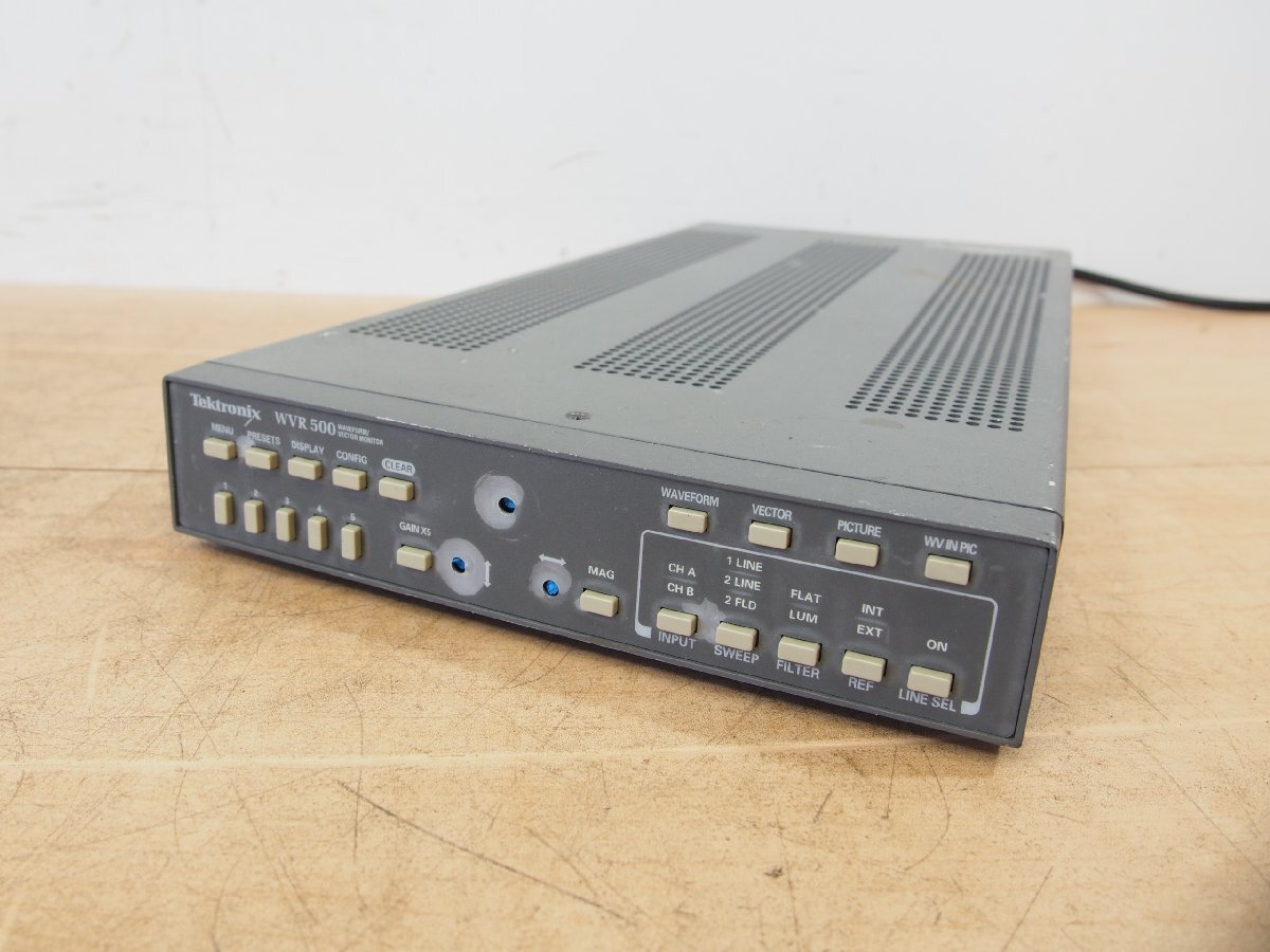 ☆【1H0722-11】 Tektronix テクトロニクス 波形ベクトルモニター WVR500 100V 通電OK ジャンク
