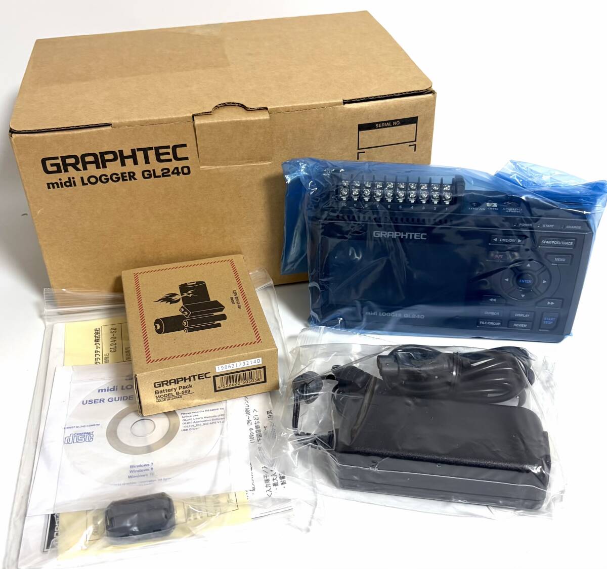 ★新品未使用品★ GRAPHTEC midi LOGGER GL240-SD グラフテック データロガー 絶縁多チャンネルハンディロガー SDメモリカード付 I260707