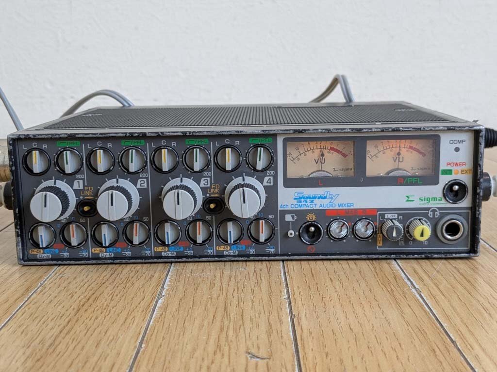 ★∑sigma シグマ 4chミキサー SS-342 電池BOXなし