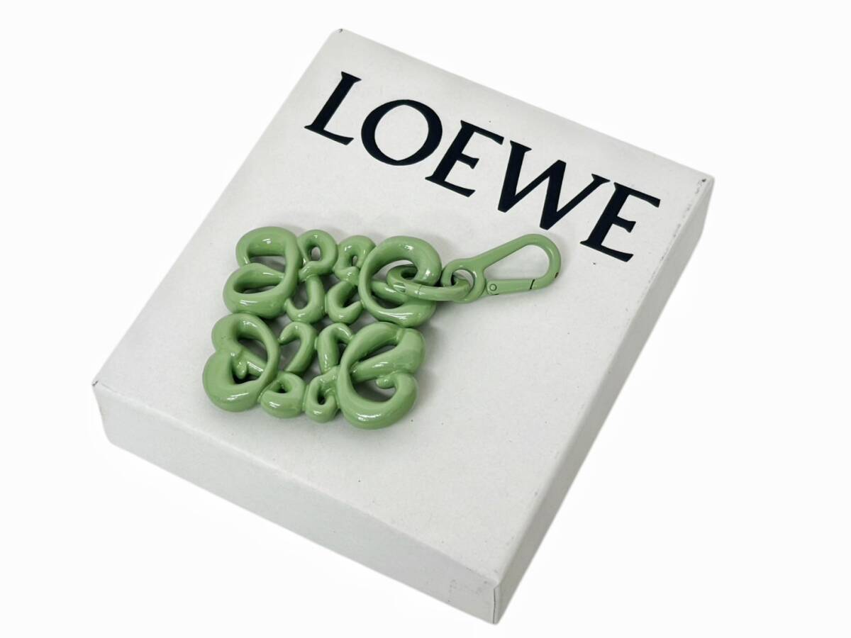 【箱付】LOEWE ロエベ インフレーテッド アナグラム チャーム バッグチャーム キーホルダー ライトグリーン系 メタル HS260729