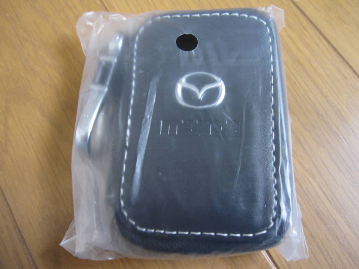 即決有　新古品　未使用　マツダ　 レザー スマートキーケース　黒 
