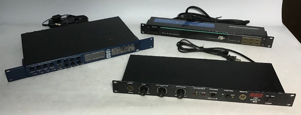 ジャンク デジタル アナログ ラック レコーディング 機材 3点セット MOTU Traveler / BBE 411 / TEAC AV-P25 JUNK 現状渡し Eb9756