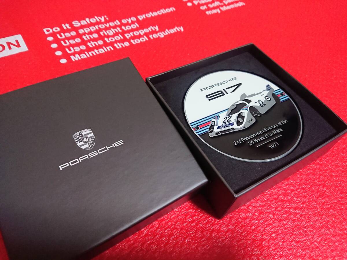 ポルシェ 純正 マルティニ MARTINI RACING 限定 カー バッジ グリル エンブレム PORSCHE 911 カレラ ケイマン ボクスター 希少 レア 未使用