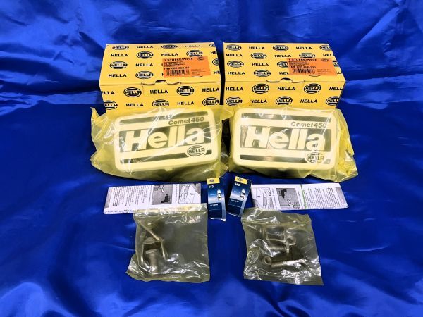新品　未使用　HELLA　ヘラー　Comet450　コメット　イエロー　２個セット　キャップ付き　バルブ 金具付き 1NB 005.860-221 1NB005860221