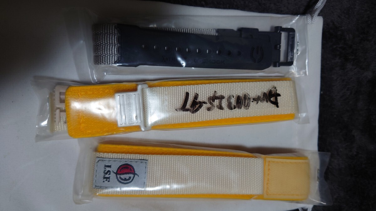 G-SHOCK　希少　スノボードモデル、ジャマイカ バンド 3点セット ブラック イエロー I.S.F.
