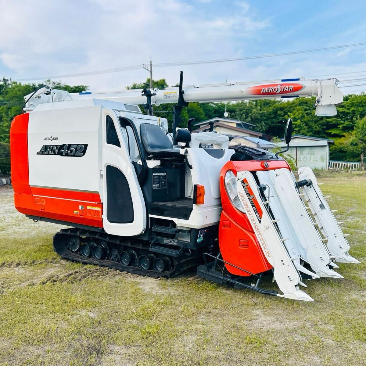★★ クボタ コンバイ ARN 452 ★ 396h時間 ★4条刈★52馬力★車体水平★ グレンタンク ★デバイダ付き★