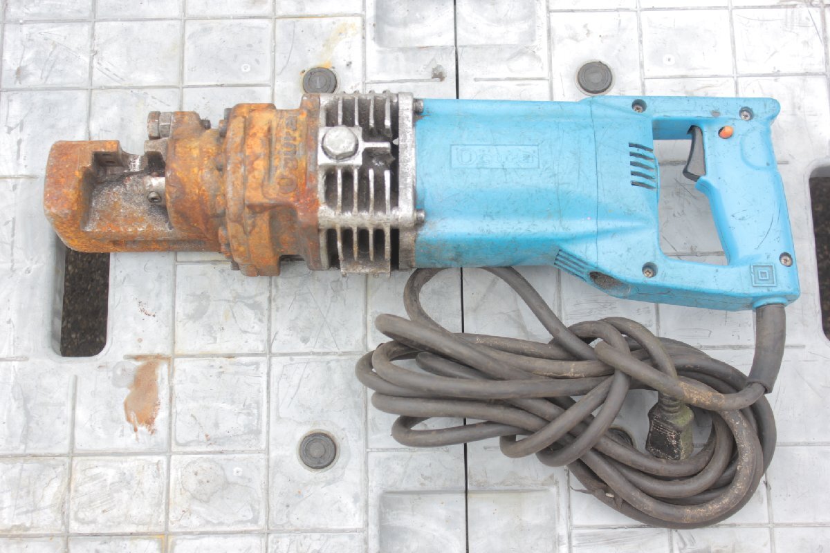 ☆【2H0224-11】 Ogura オグラ 電動油圧式鉄筋カッター HBC-13DI 最大切断径13mm ジャンク 再