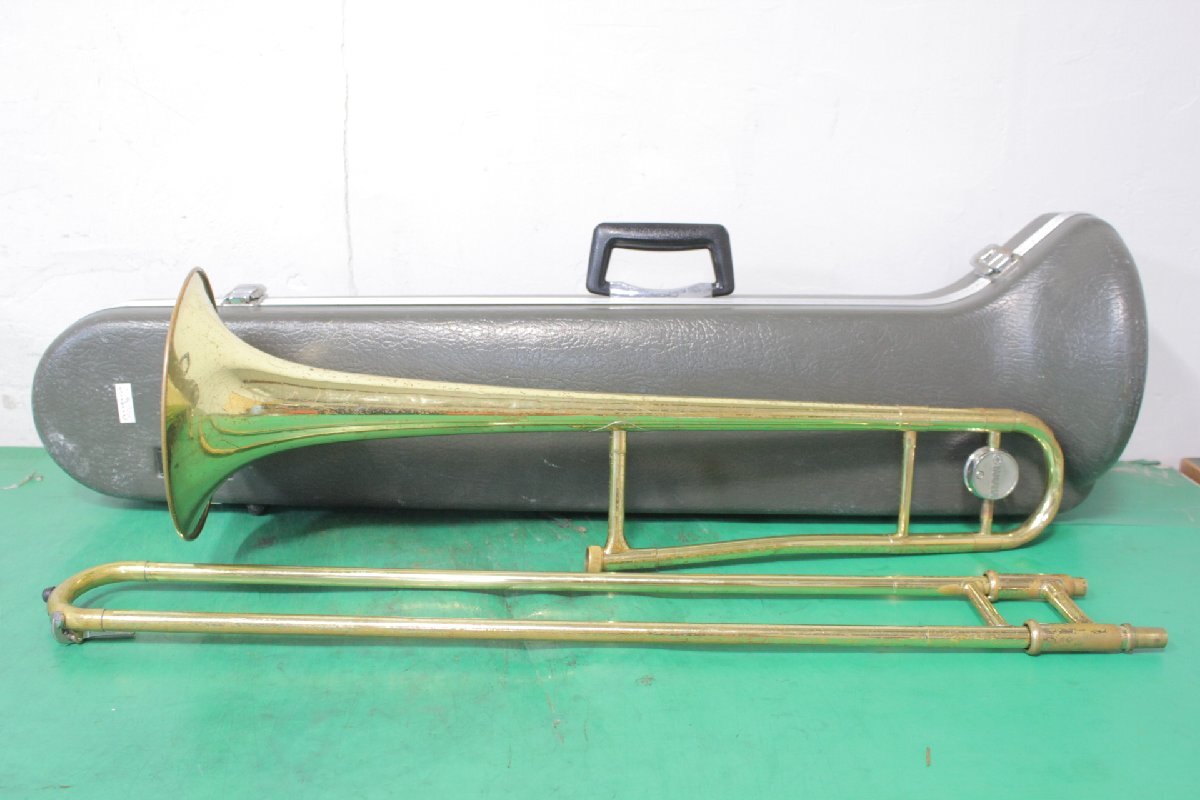 ☆【2H0702-9@】 YAMAHA ヤマハ トロンボーン YSL-252 ハードケース付き 金管楽器 ジャンク