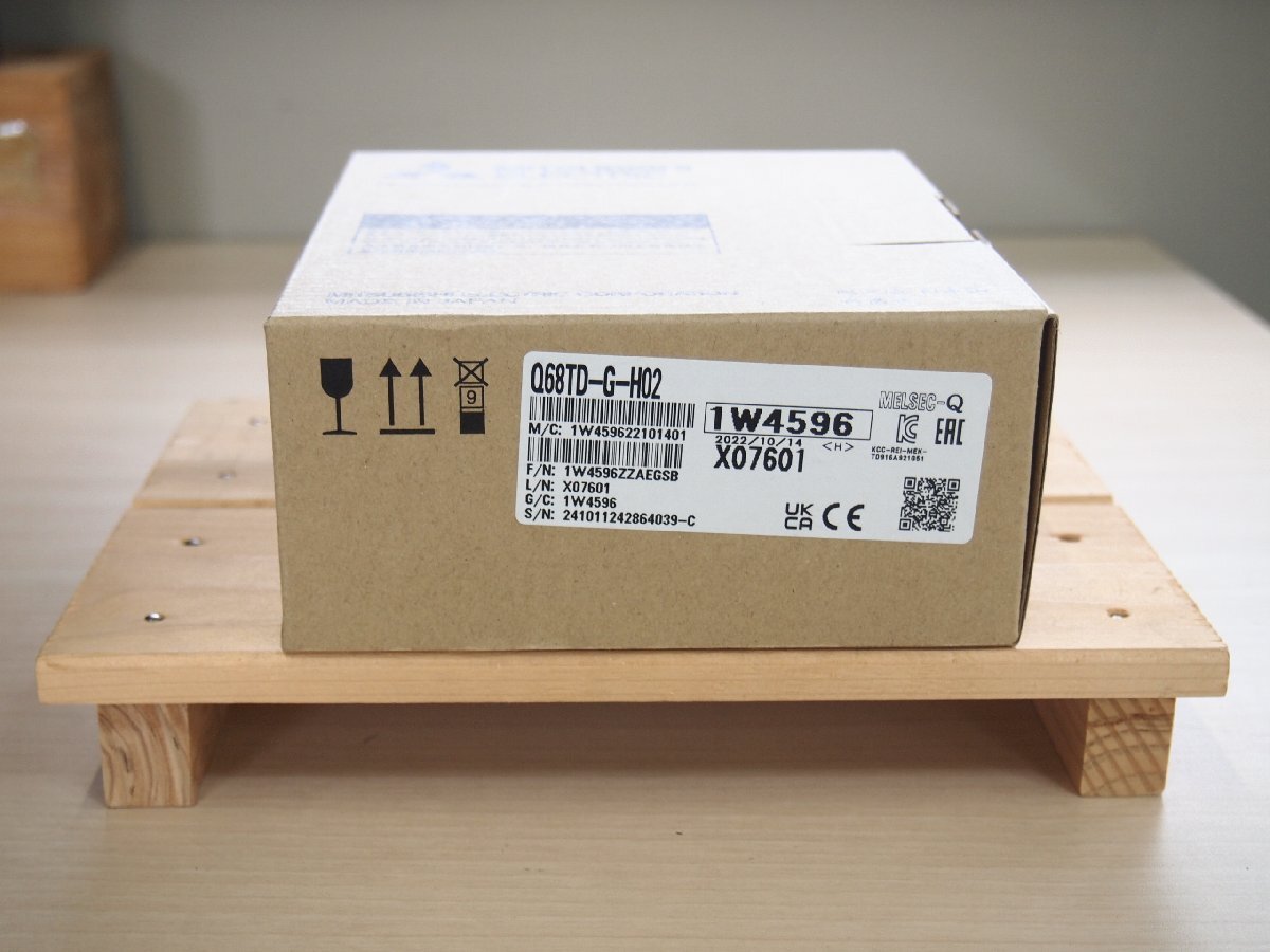 ☆新品未使用 三菱 MITSUBISHI Q68TD-G-H02 熱電対入力ユニット