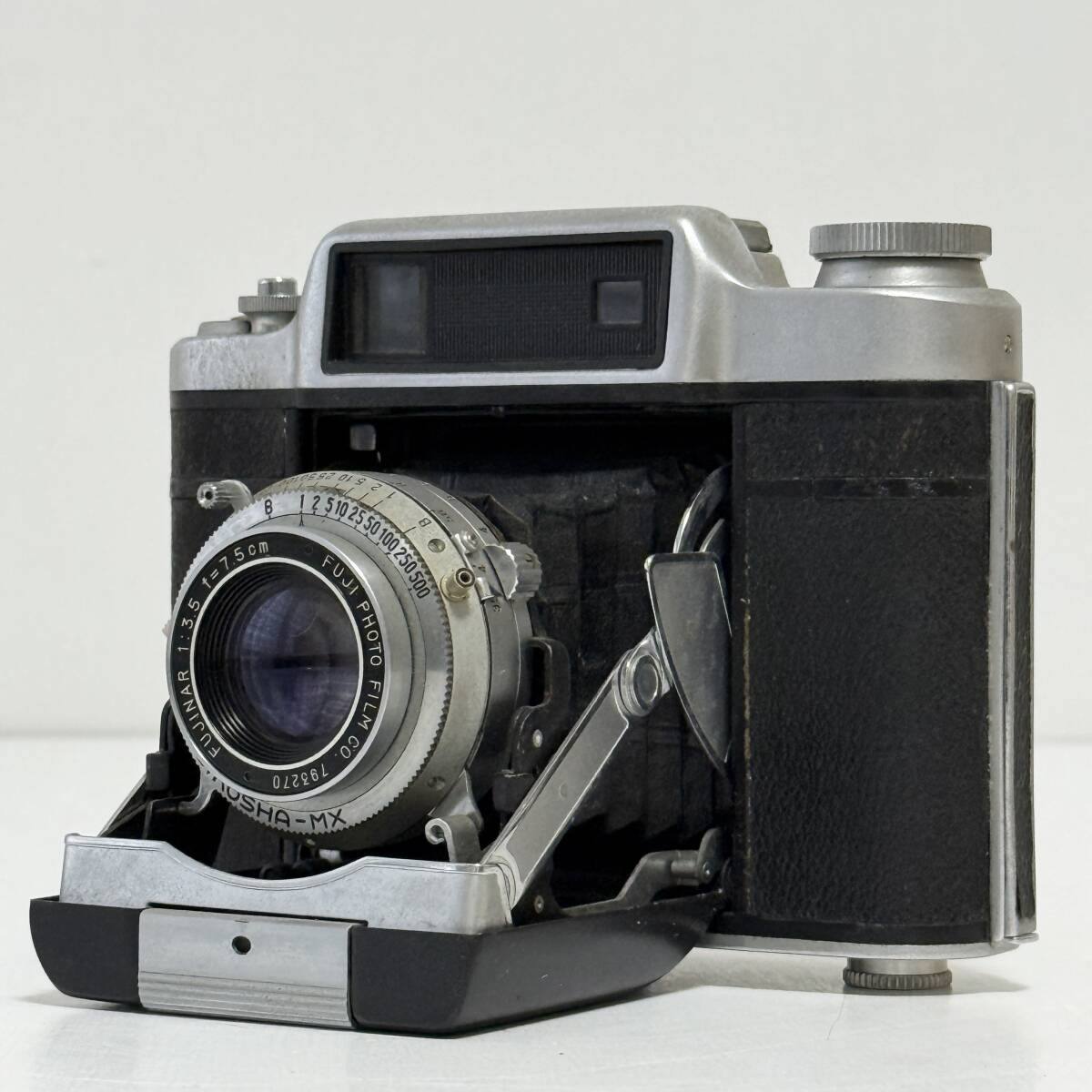 FUJIFILM SUPER FUJICA-6 FUJINAR 1:3.5 f＝7.5cm 中判フィルムカメラ レンジファインダー 富士フィルム 動作未確認 FT1537