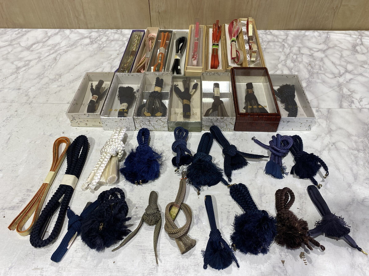 【４９－２９】手ぐみひも 帯締め 和装小物 和服 着物 帯紐 まとめ売り 千晃 正絹 佐賀綿 等 未使用品 中古品 長期保管品