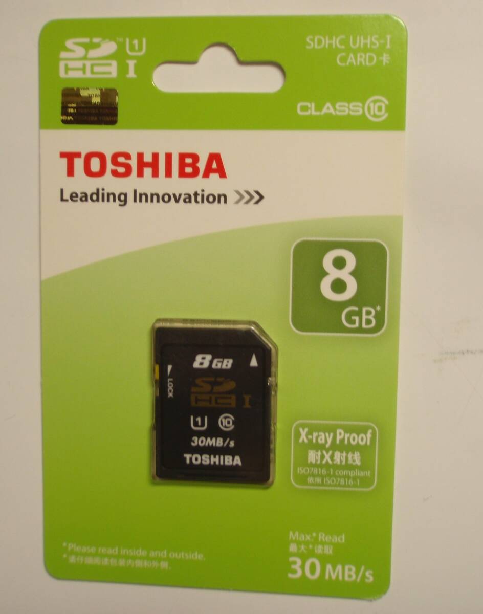 8GB SDHCメモリーカード TOSHIBA