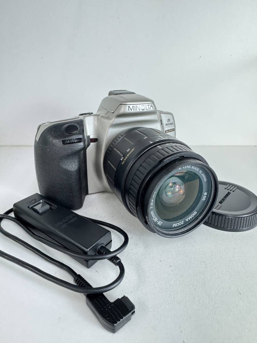 MINOLTA 303si SIGMA ZOOM 28-80mm F3.5-5.6 MACRO フィルム一眼レフ KAJI059