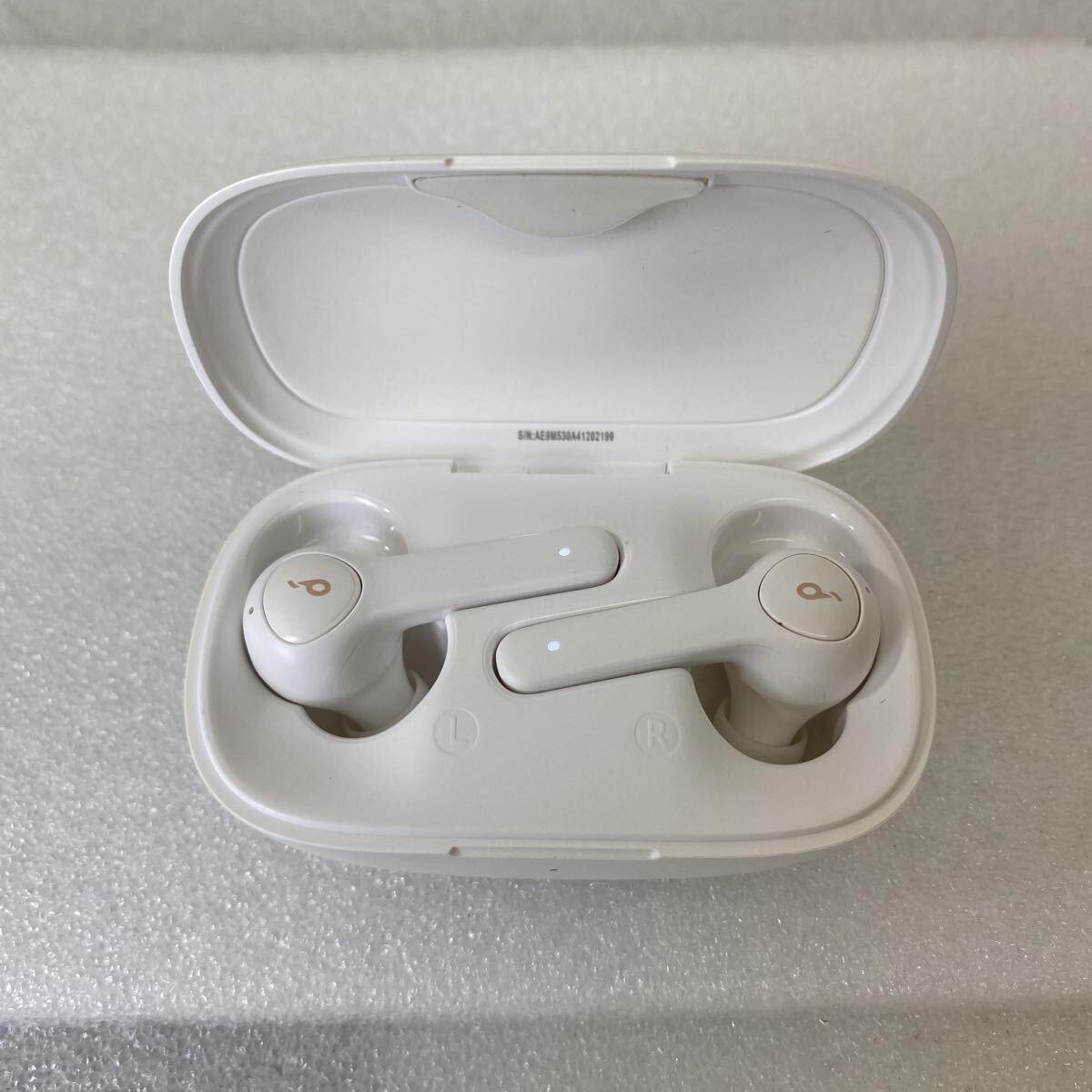 【リセット済み】 Anker Soundcore Life P2 ワイヤレスイヤホン ホワイト Bluetooth アンカー サウンドコア 型番A3919
