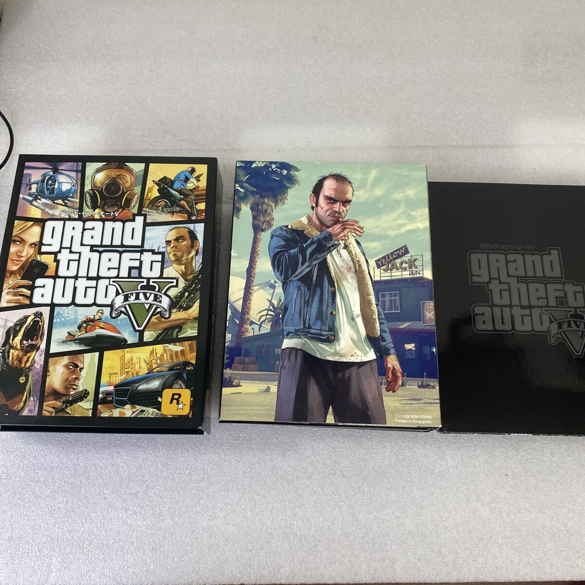 グラセフ PC版 Grand Theft Auto V GTA5 パッケージ版　DVD 複数枚組　グランド・セフト・オート・5 ロックスター・ゲームス