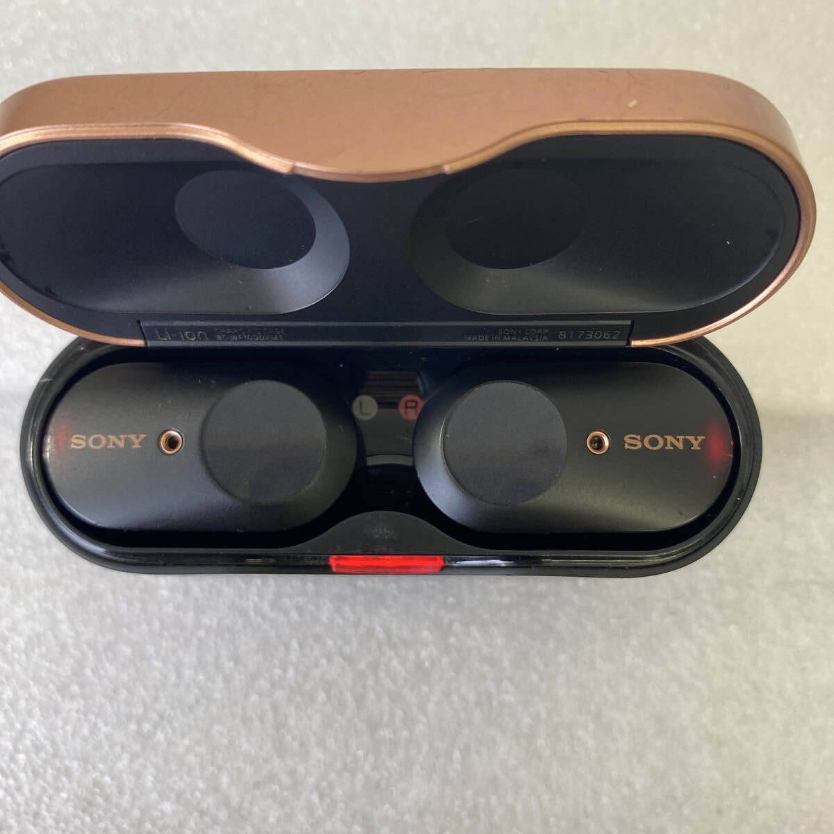 【リセット済み】 SONY ワイヤレスイヤホン ノイズキャンセリング ブラック Bluetooth WF-1000XM3