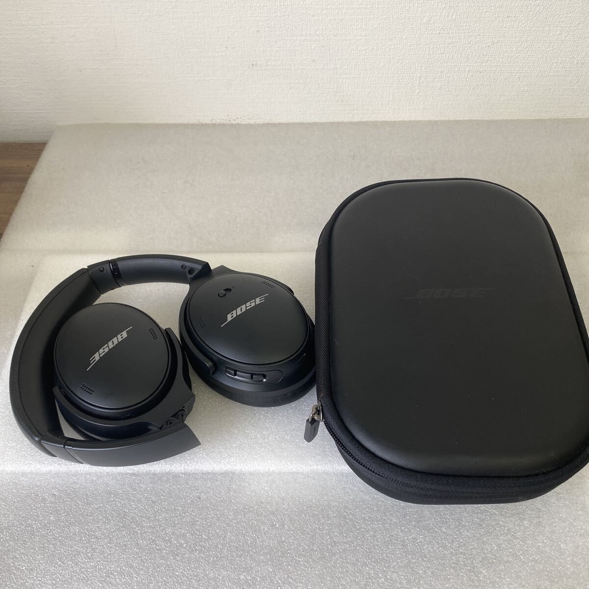 【リセット済み】 BOSE QuietComfort 45 ワイヤレスヘッドホン ブラック ボーズ ノイズキャンセリング Bluetooth 型番：437310 ケース付き