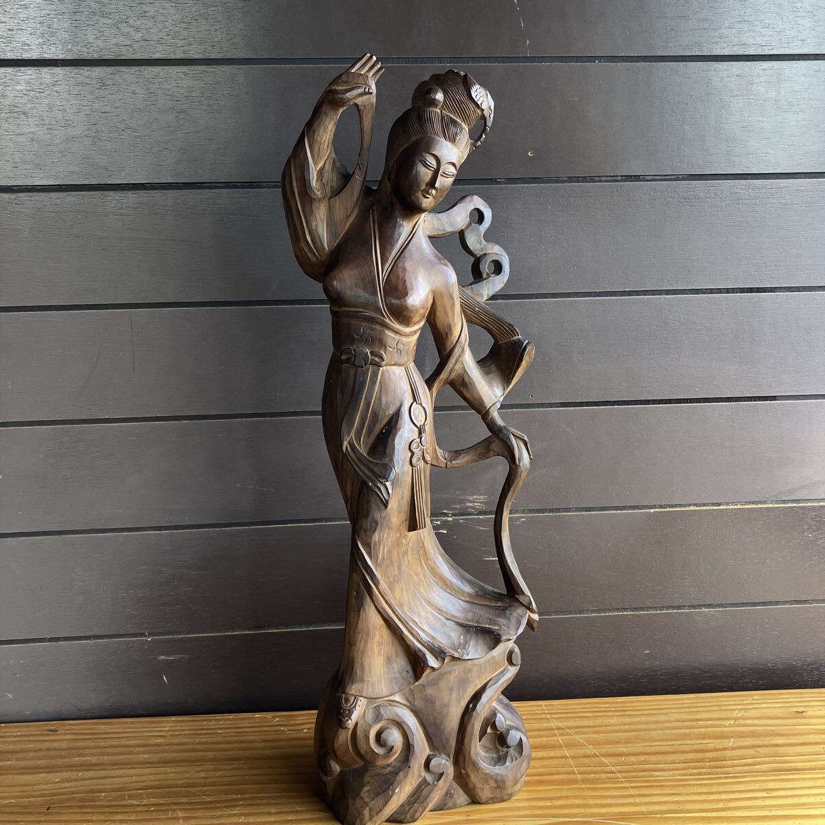 55.5cm 木彫り 天女像 木製 オブジェ インテリア 女性像 置物 仏教美術 仙女 工芸品