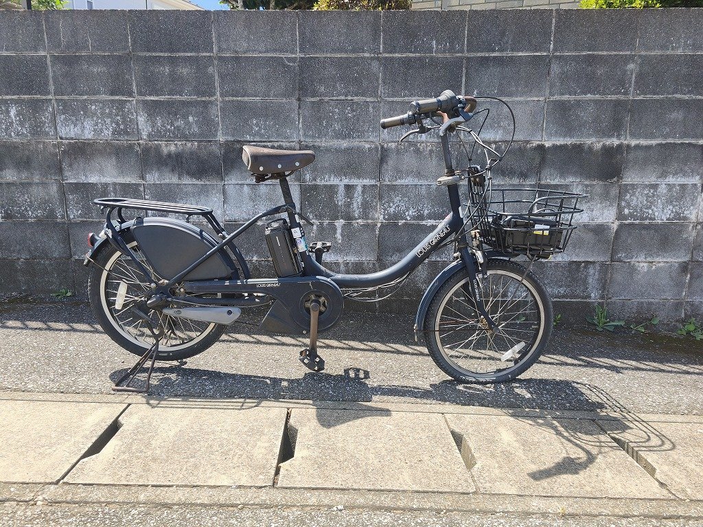 T8 中古電動アシスト自転車 1円売切り！ブリヂストン ルイガノ 充電器付き 黒色 配送エリア内は送料3800円でお届けします