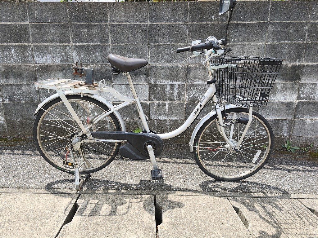 T5 中古電動アシスト自転車 1円売切り！パナソニック パートナーU シルバー 配送エリア内は送料3800円でお届けします