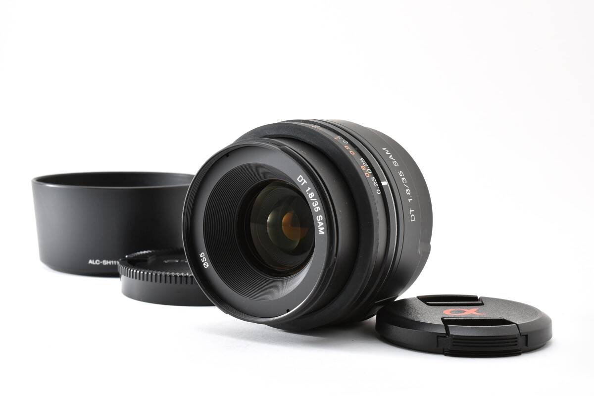 #5481 【実動品】 SONY DT 35mm F1.8 SAM ソニー Aマウント 単焦点レンズ SAL35F18 フード付 ★現状お渡し・実用品★