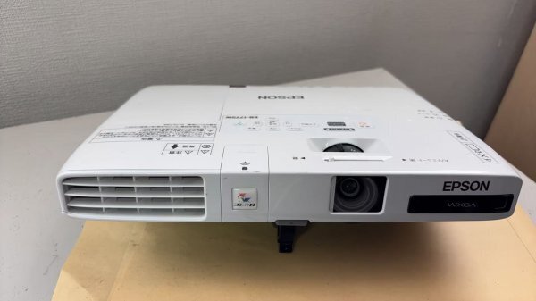 EPSON EB-1775W 液晶プロジェクター WXGA HDMI搭載 投影確認済み 約30分試運転済み ランプ914H リモコン・電源ケーブル 現状品 /T704-2