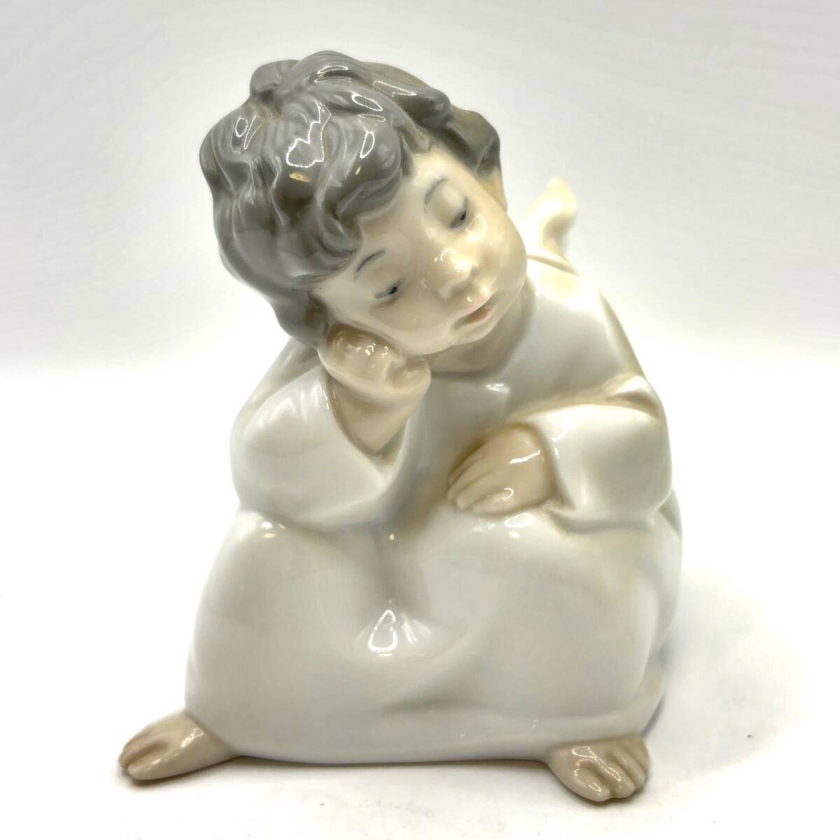 LLADRO リヤドロ フィギュリン 可愛い考え事 天使 4539 陶器 B545