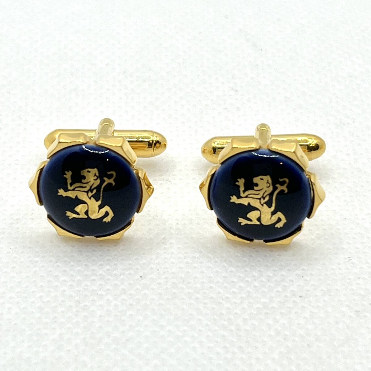 Royal Copenhagen × SWANK カフスボタン 獅子紋章 ブルーゴールド 磁器製 カフリンクス 北欧ヴィンテージ 紳士 スーツ