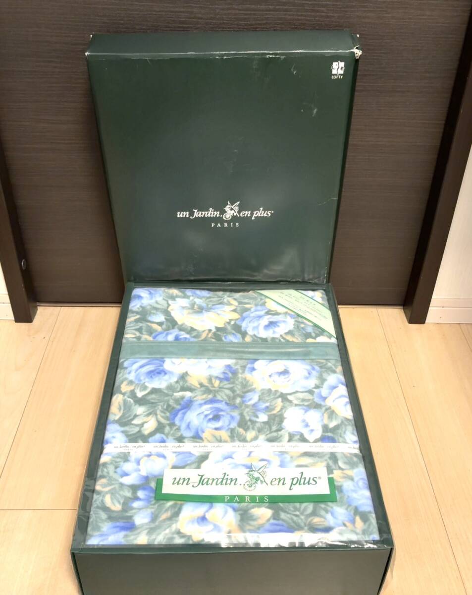 未使用 un Jardin en plus アン ジャルダン オンプリュ 綿毛布 毛布 花柄 P024 綿100％ 約140x200cm A182