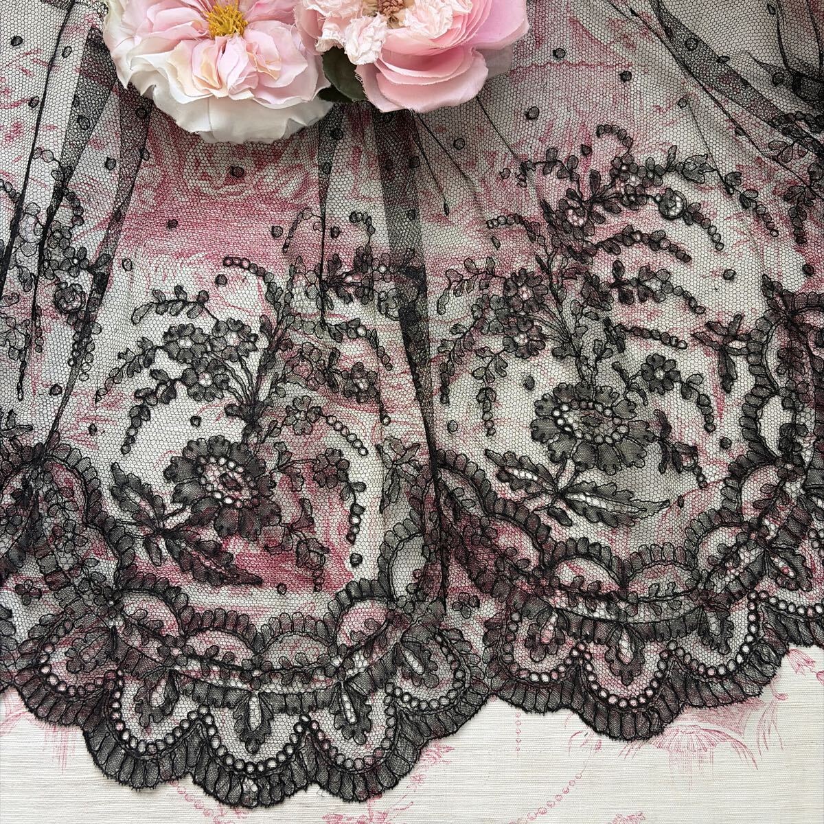 フランスアンティーク 豪華！美しいチュール系超幅広ブラックレース！35cmx330cm スカラップ　ドール　ハンドメイド　素材　ふんわり
