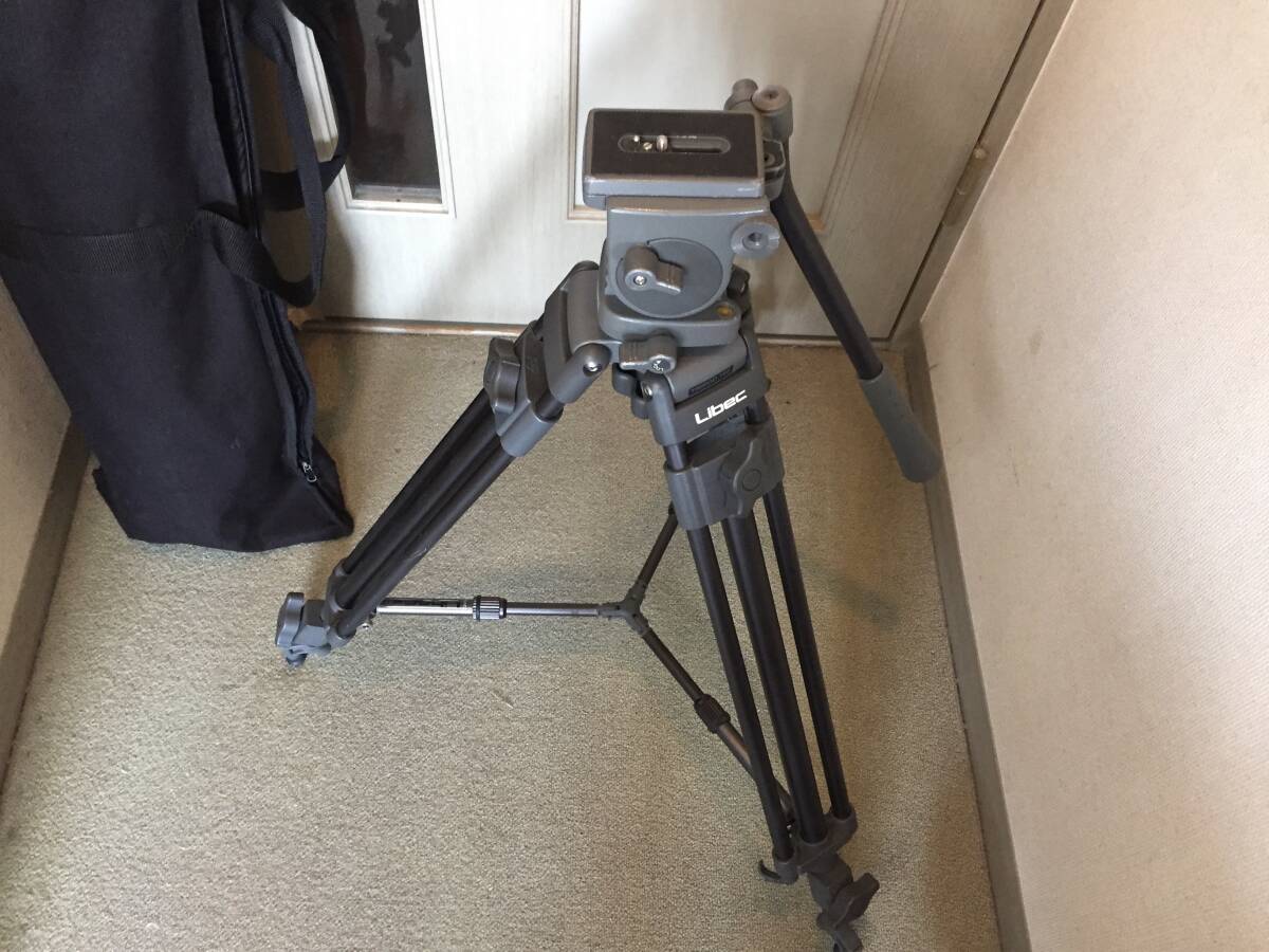 ☆Libec リーベック 三脚 ビデオ三脚 TRIPOD T68 雲台・H22DV　ソフトケース付☆