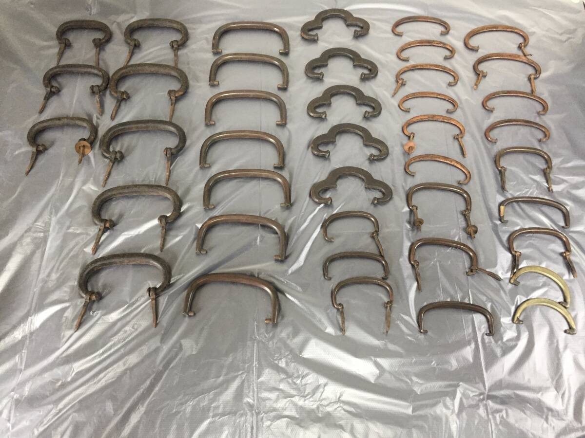 ☆古道具　時代箪笥金具　タンス　取っ手 金具 引き出し アンティーク 取手 ハンドル　タンスの部品　41個　ジャンク☆