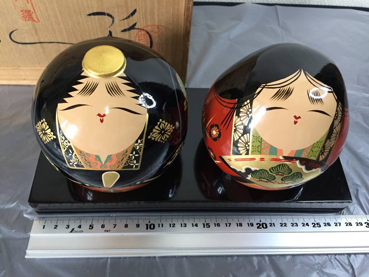 ☆伝統工芸品 大内人形 漆塗り 山口特産　1個直系 12cm 特大サイズ　箱サイズ左右31cm☆