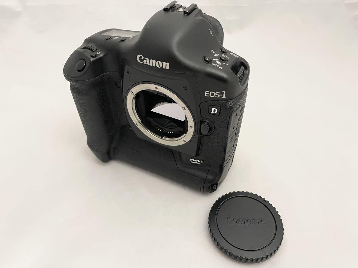 Canon キャノン EOS-1 D Mark lll　デジタル一眼　ジャンク　デジタルカメラ　AAB60