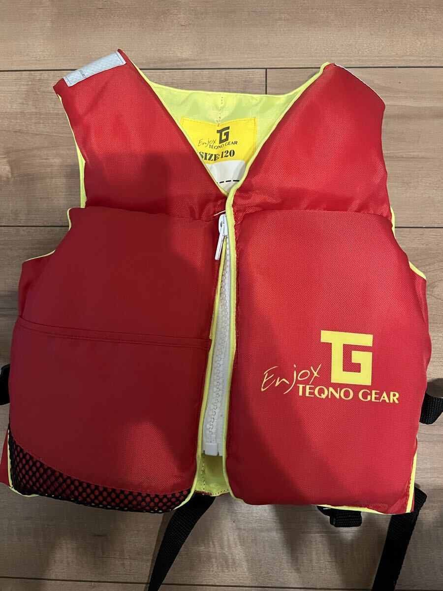 ☆ 送料無料 ☆ 美品 即決 TEQNO GEAR テクノギア キッズ ライフジャケット JS 120サイズ ☆ 浮力3.5kg 救命胴衣 子供用 