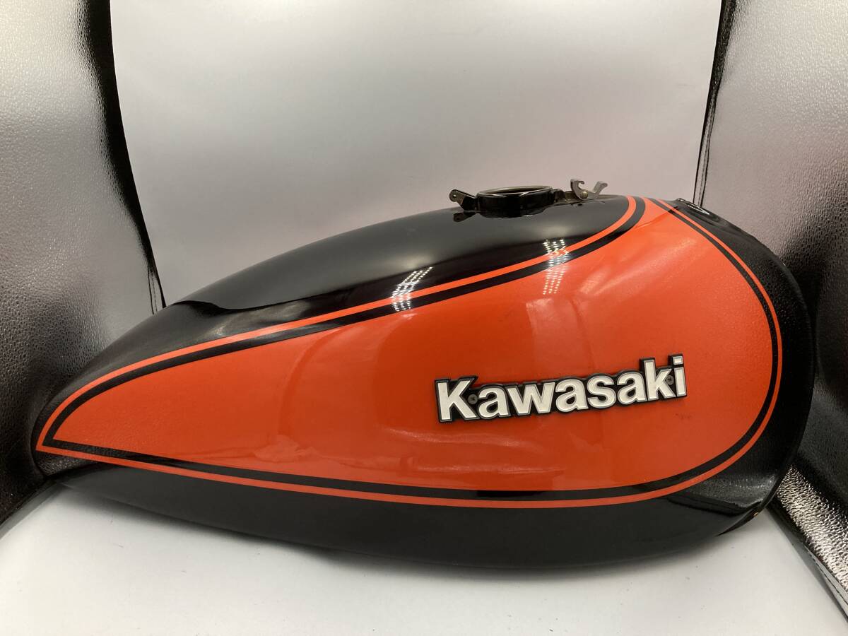 Z1 / Z2 750RS カワサキ 純正 ショートピッチ 内プレス ガソリン フューエル 燃料タンク 希少 当時物!! かなり状態良いです◎ タンク 外装