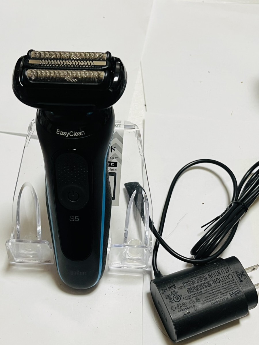 BRAUN ブラウン　S5 電気シェーバー 稼動品