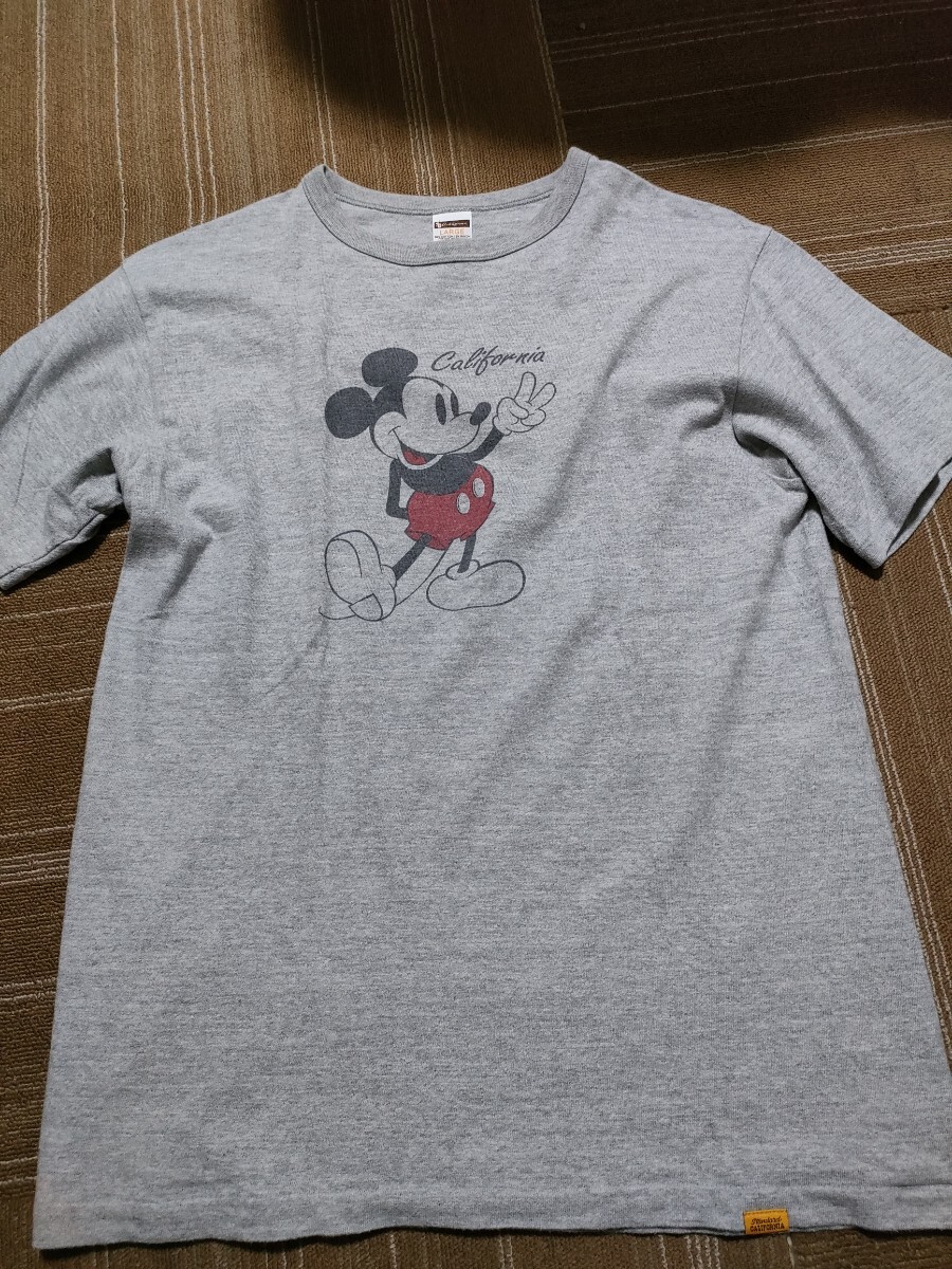 サイズ：L　美品　 日本製　STANDARD CALIFORNIA（スタンダードカリフォルニア）ディズニープリントTシャツ グレー ミッキーマウス