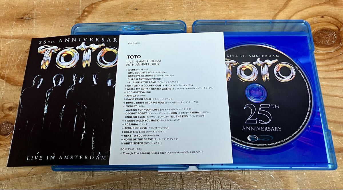 TOTO / ライヴ・イン・アムステルダム~デビュー25周年ツアー! [Blu-ray]