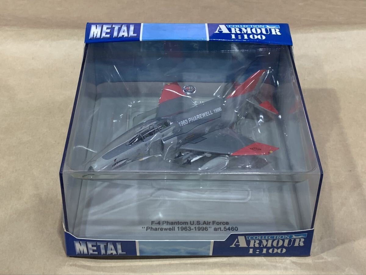 METAL ARMOUR COLLECTION 1/100 F-4 Phantom U.S.Air ForcePharewell 1963-1996 メタルアーマーコレクション F4ファントム　航空機模型