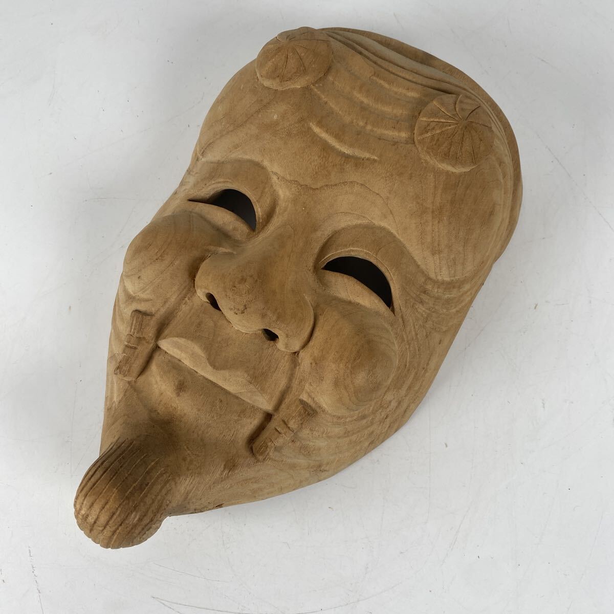 木彫　翁　面　お面　歌舞伎　狂言　能　骨董品　古美術品　木製　彫刻　置物　魔除け　全長23.5cm【71】