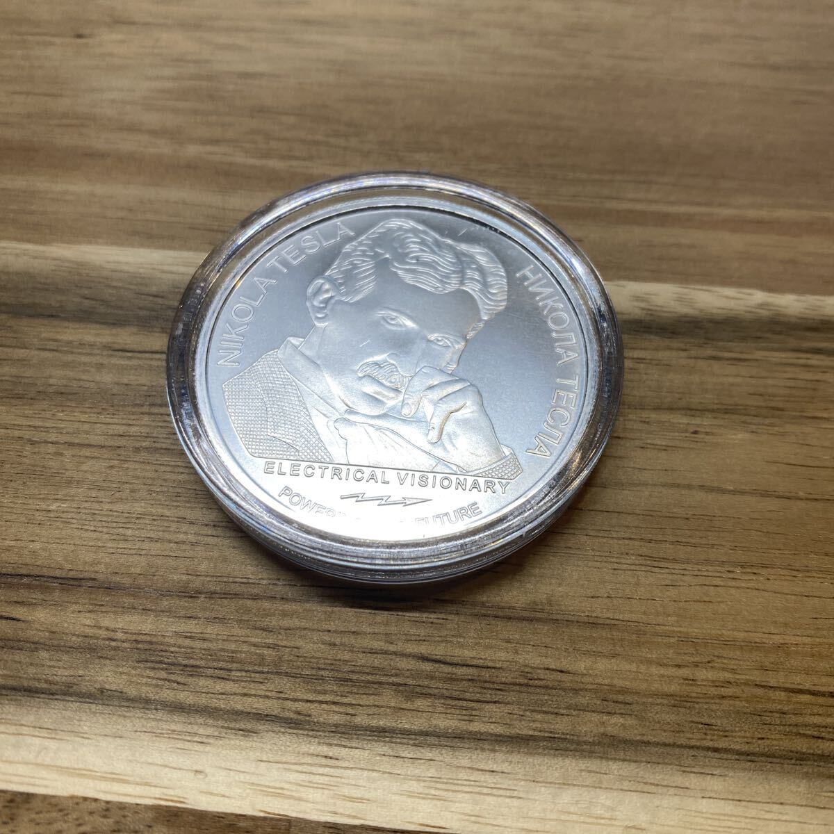 【真作保証】純銀 セルビア 大型 銀貨 2020年 ニコラ・テスラ 記念硬貨 BU銀貨 コイン 1オンス 31.1g 直径40.25mm【72】