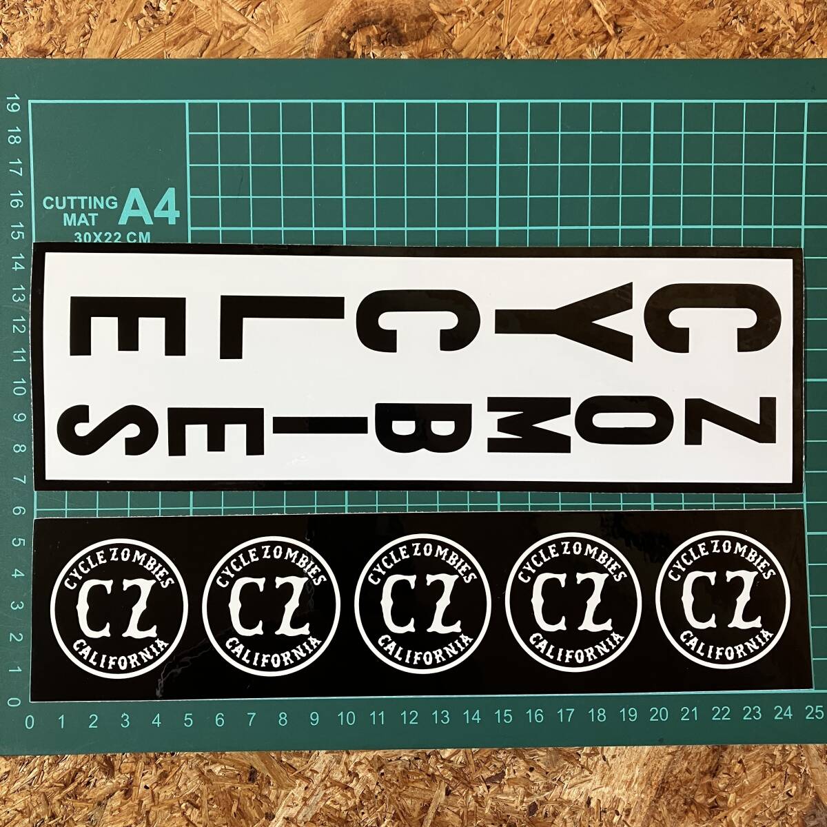 CYCLE ZOMBIES サイクル ゾンビーズ 2枚 STICKER ステッカー シール