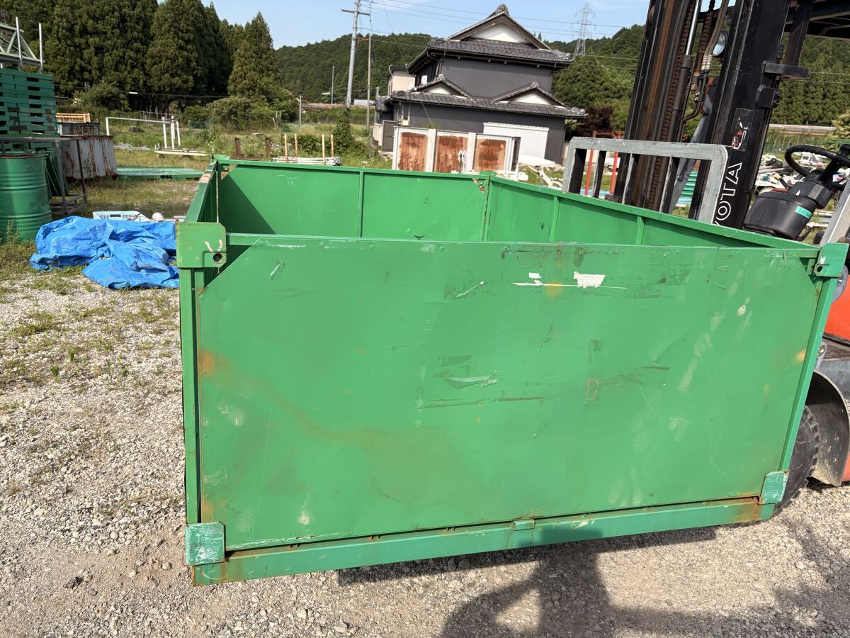 中古折り畳みバッカン・ パレット、 折りたたみ式コンテナ、ゴミ入れ、スクラップ入れなど