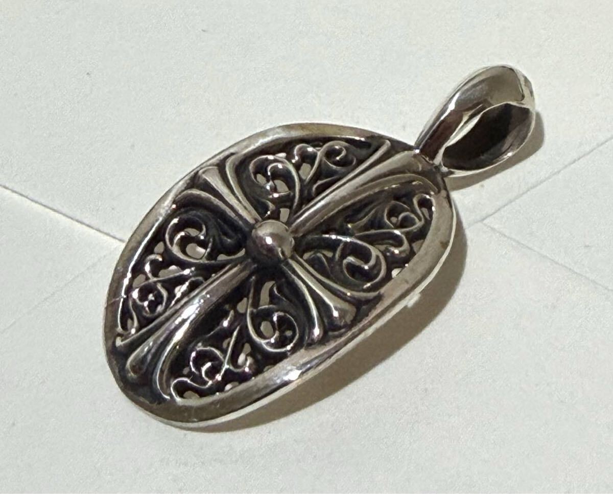 CHROME HEARTS クロムハーツ TINY CLSC OVAL タイニークラシック　オーバル ペンダント　トップ シルバー　チャーム　クロス　ベイビー　