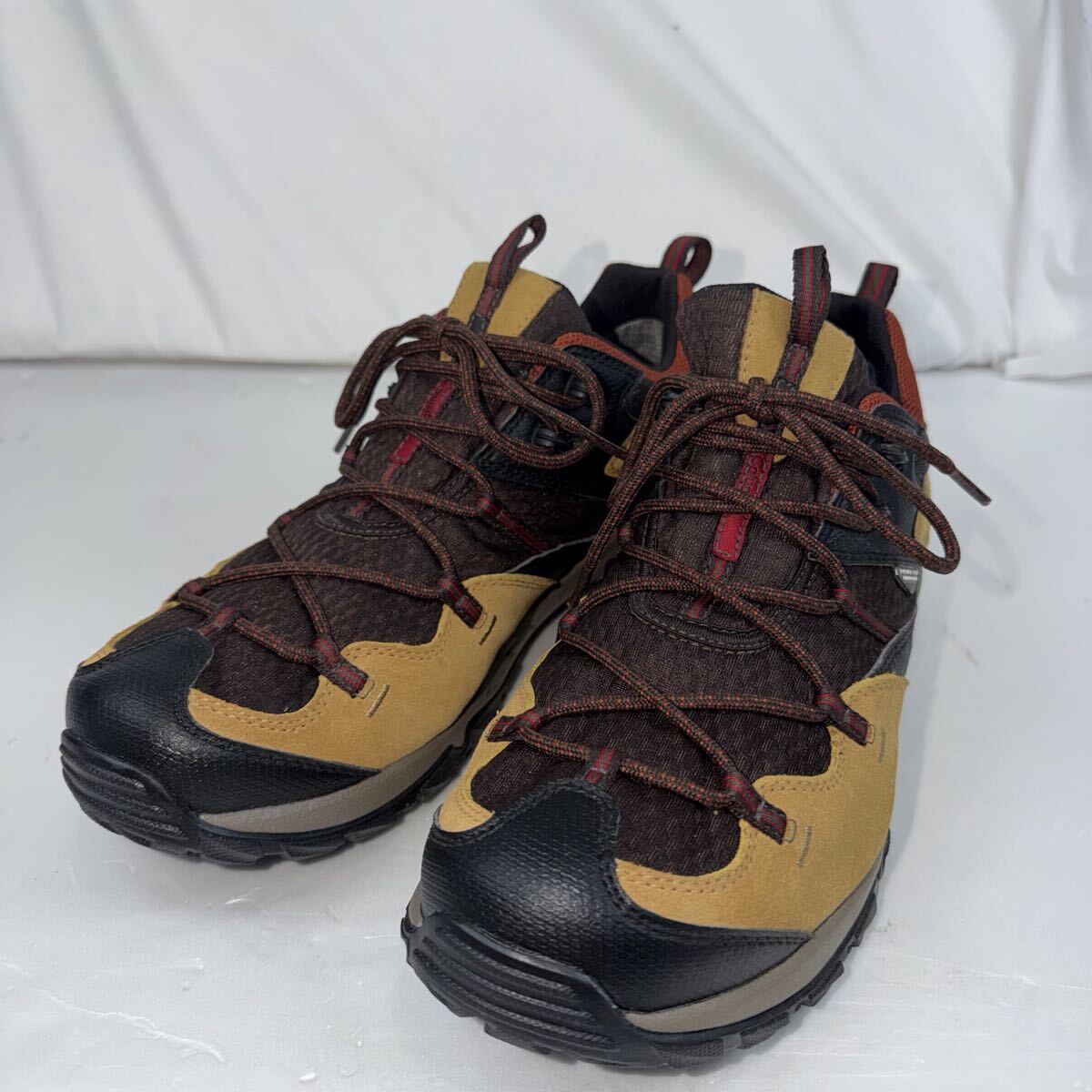 極美品 Columbia Saber II omni-tech コロンビア セイバー2 オムニテック ローカット トレッキングシューズ スニーカー 靴 登山 28cm 茶系