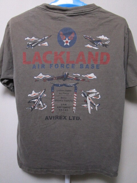 AVIREX LACKLAND AIR FORCE BASE プリントTシャツ・L（アヴィレックスミリタリー半袖Tシャツ戦闘機）