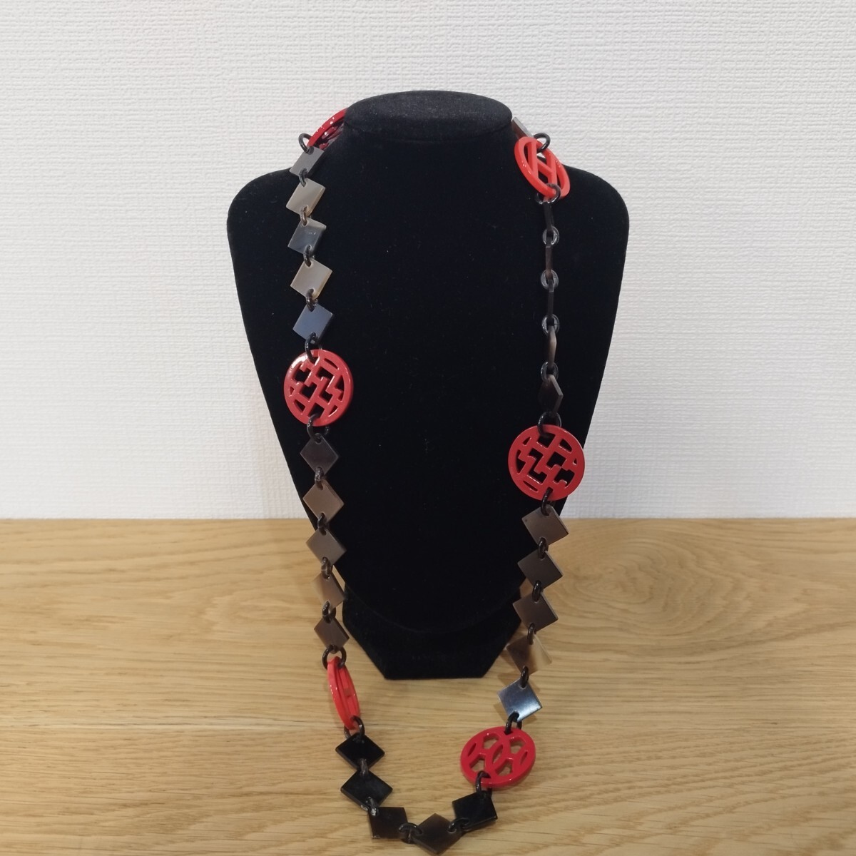 (7-42)HERMES エルメス ネックレス Hロゴ ロングネックレス レッド×ブラウン アクセサリー レディース 現状品