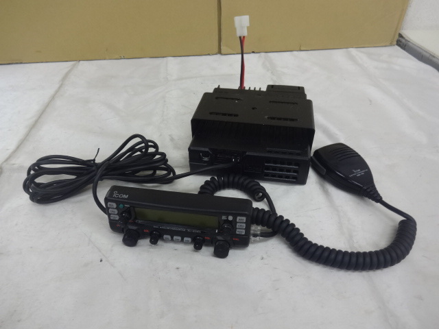 ◆美品◆iCOM◆デュアルバンド FMトランシーバー◆IC-2720◆63